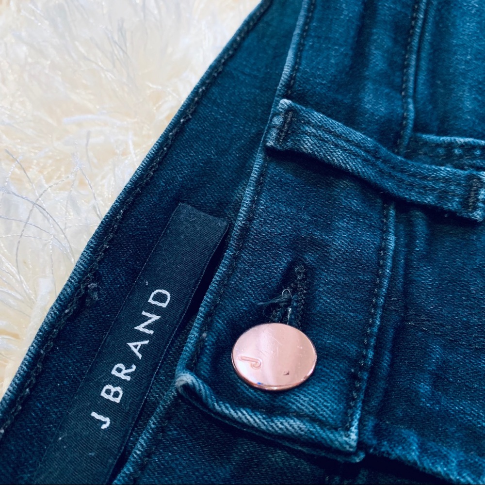 J Brand Photo Ready dark wash skinny in bluebird